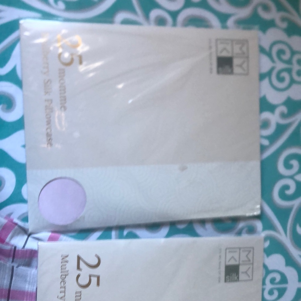 2 Silk pillowcase